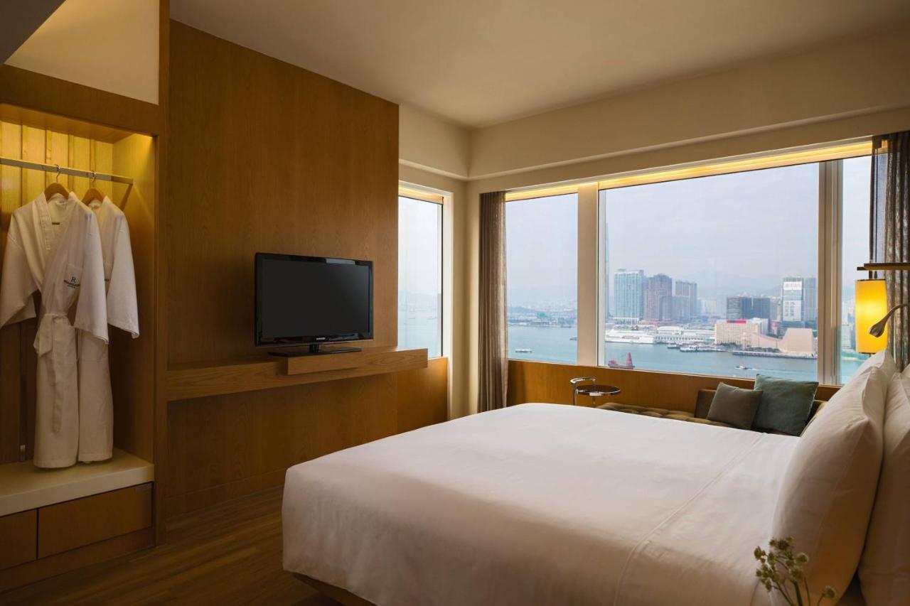Renaissance Hong Kong Harbour View Hotel Exteriér fotografie
